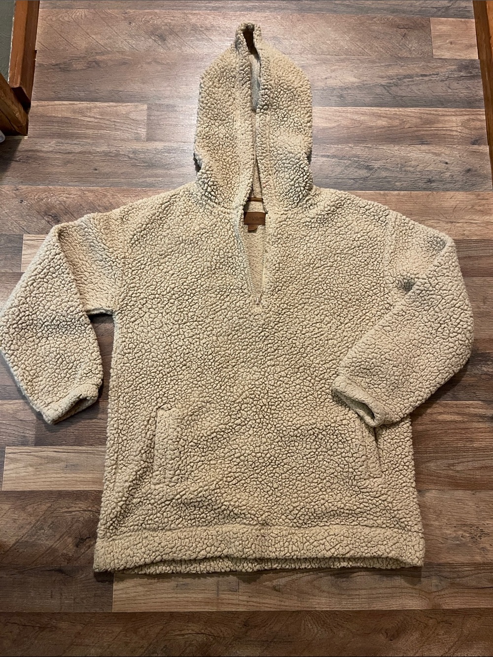 Koolaburra Hooded Sherpa Pullover Sweater in Beige size M